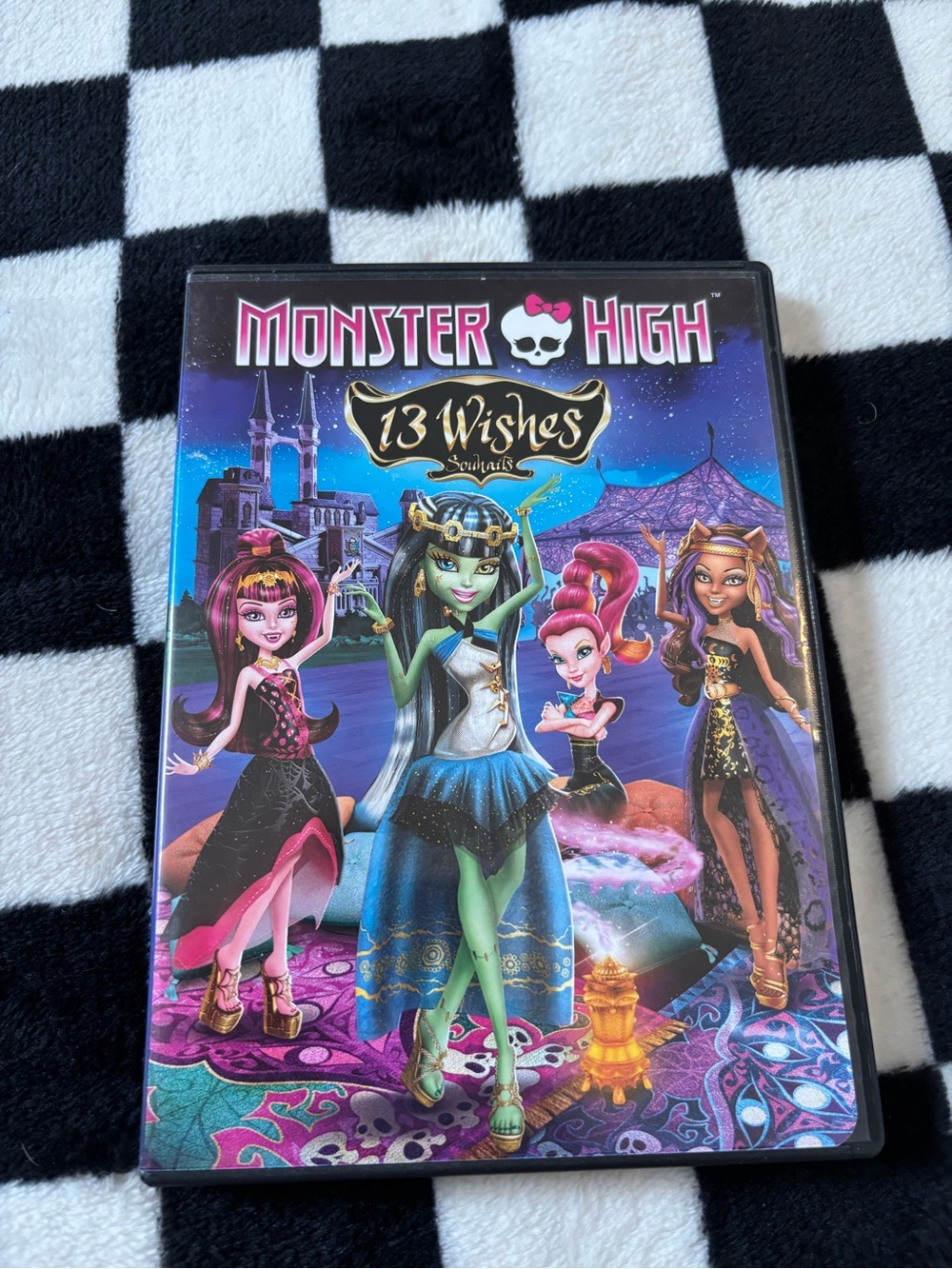 Monster high 13 wishes dvd